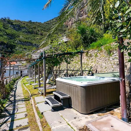 Hotel apartamentowy Foglia Amalfi